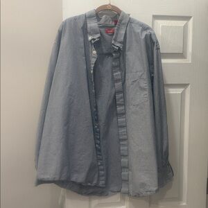 Izod Blue and White Checkered Casual Shirt